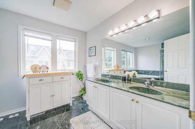 Additional property image - 28 Rosebank Dr Unit 507