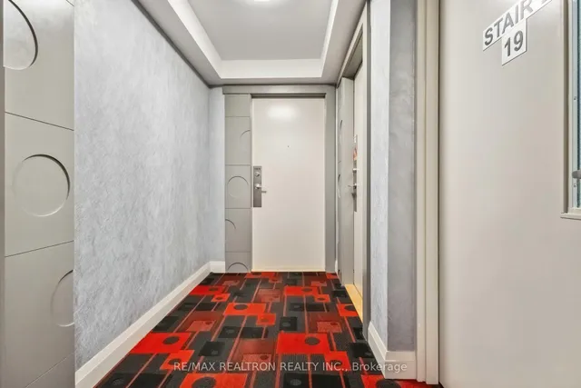 Additional property image - 30 Meadowglen Pl Unit 1905