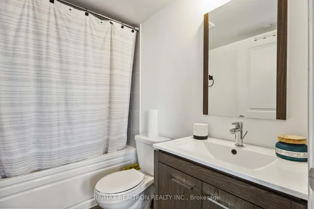 Additional property image - 30 Meadowglen Pl Unit 1905
