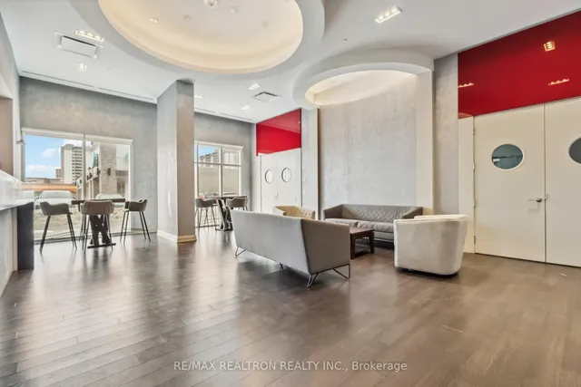 Additional property image - 30 Meadowglen Pl Unit 1905