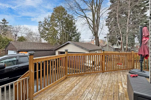 Additional property image - 142 Meighen Ave