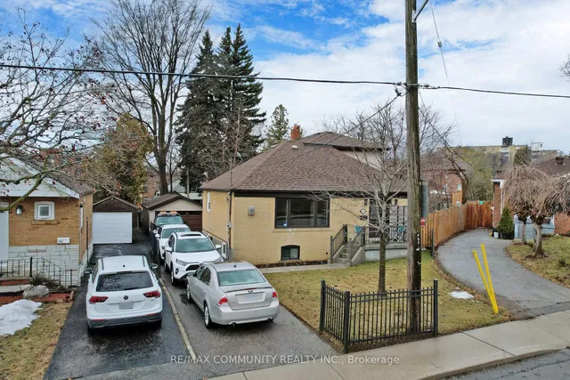 Additional property image - 142 Meighen Ave