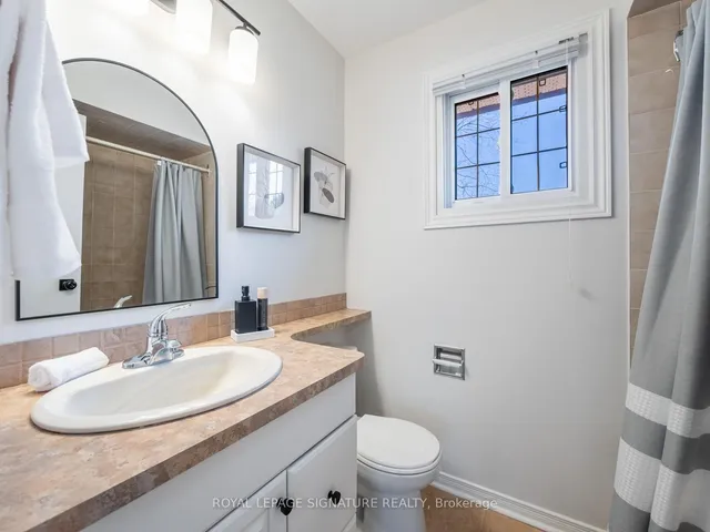 Additional property image - 70 Blue Anchor Tr