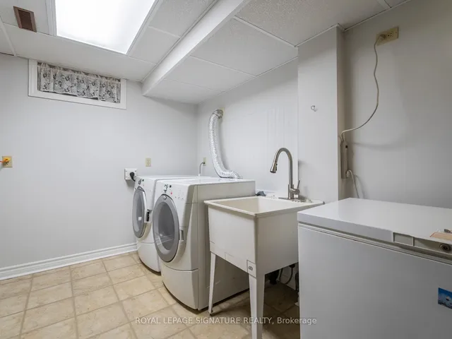 Additional property image - 70 Blue Anchor Tr
