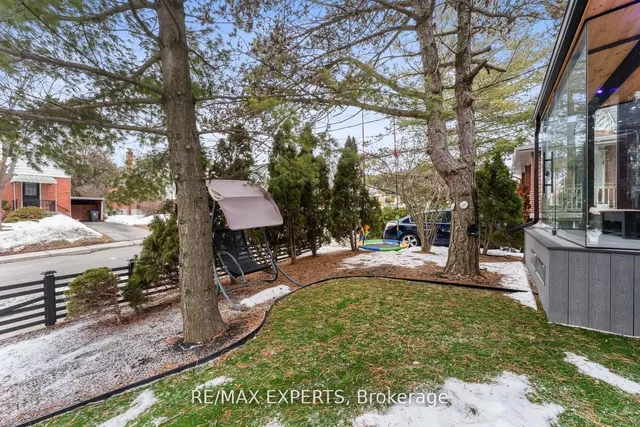 Additional property image - 85 Tiago Ave