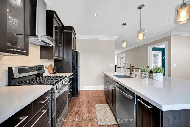 Additional image 40 of 66 Clonmore Dr