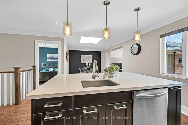 Additional image 37 of 66 Clonmore Dr