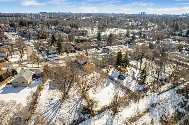 Additional property image - 40 Tweedrock Cres
