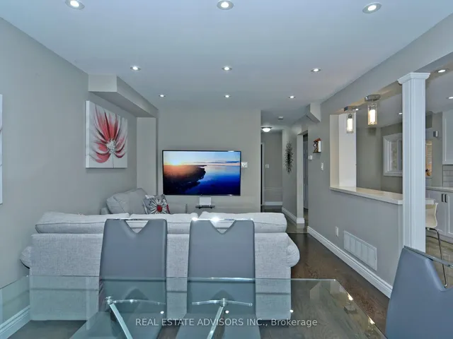 Additional property image - 22 Caronia Sq