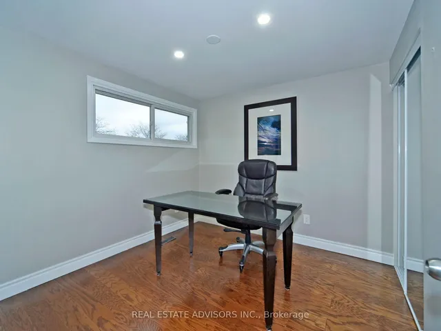 Additional property image - 22 Caronia Sq