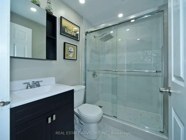 Additional property image - 22 Caronia Sq