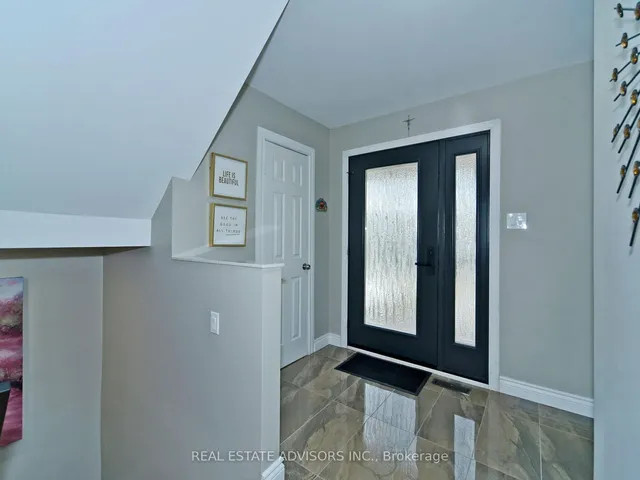 Additional property image - 22 Caronia Sq