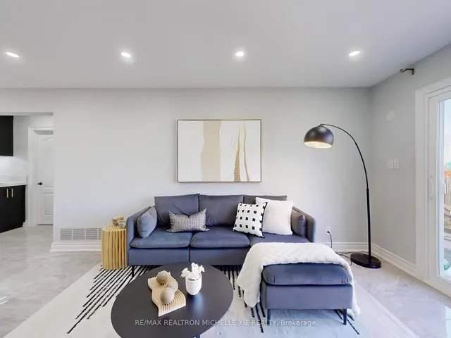 Additional property image - 52 Revlis Cres