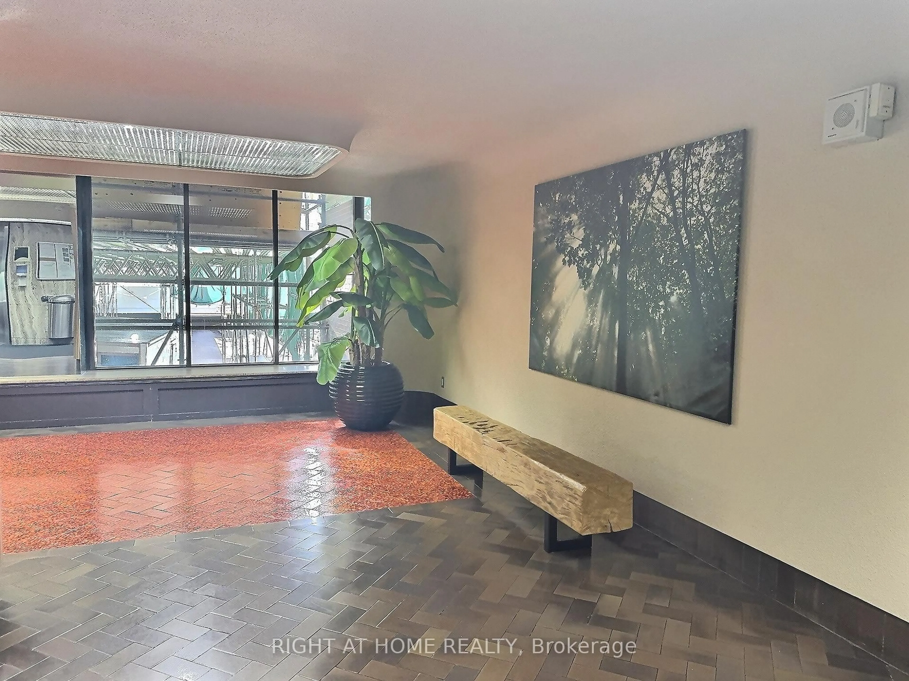 Indoor foyer for 1 Massey Sq #1202, Toronto Ontario M4C 5L4