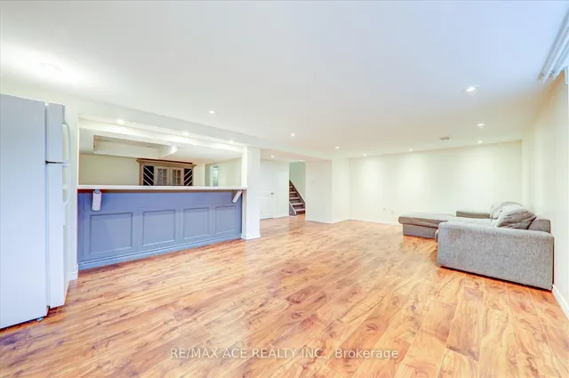 Additional property image - 20 Blakemanor Blvd