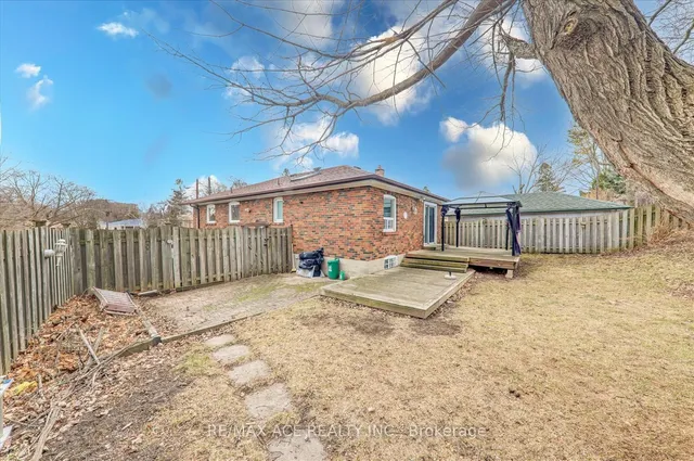 Additional property image - 20 Blakemanor Blvd