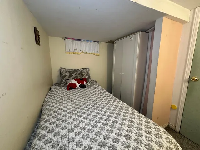Additional property image - 952 Greenwood Ave