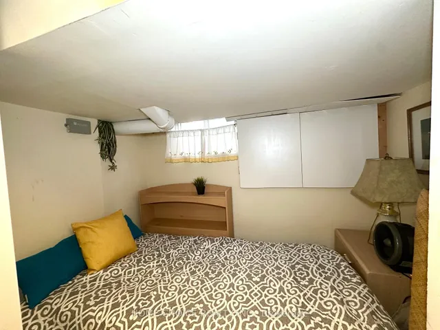 Additional property image - 952 Greenwood Ave
