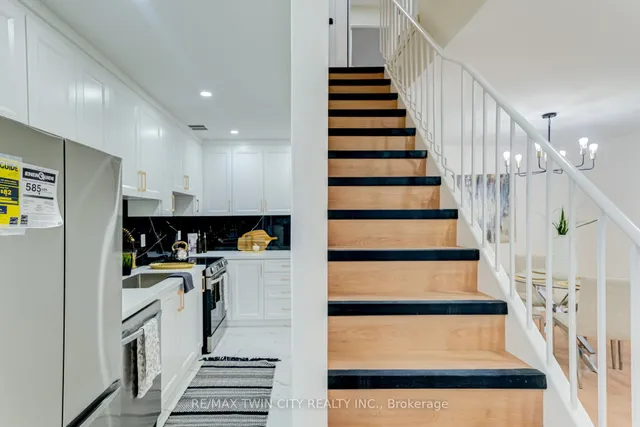 Additional property image - 100 Mornelle Crt Unit 1085