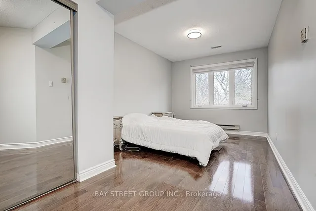 Additional property image - 6 Larwood Blvd