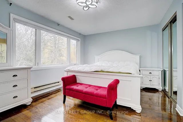 Additional property image - 6 Larwood Blvd