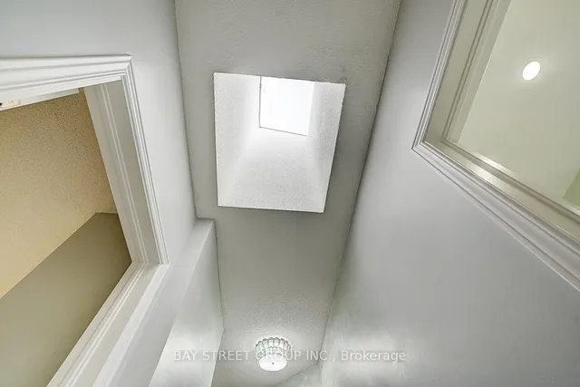 Additional property image - 6 Larwood Blvd