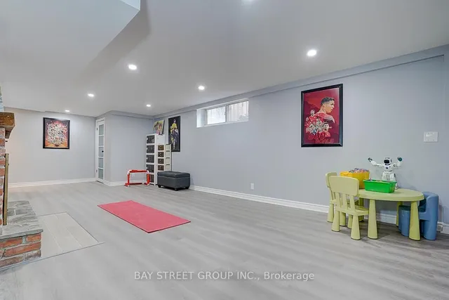 Additional property image - 6 Larwood Blvd