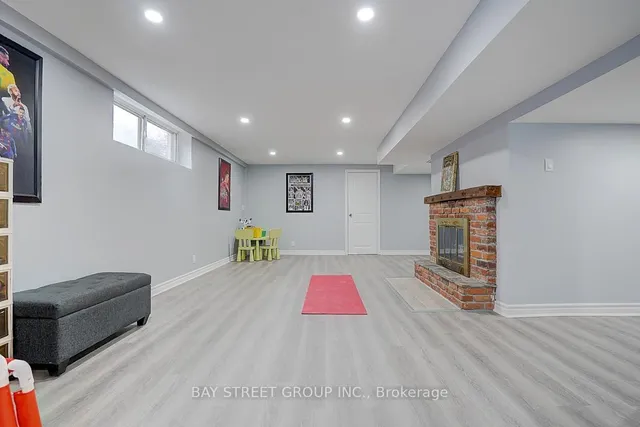 Additional property image - 6 Larwood Blvd