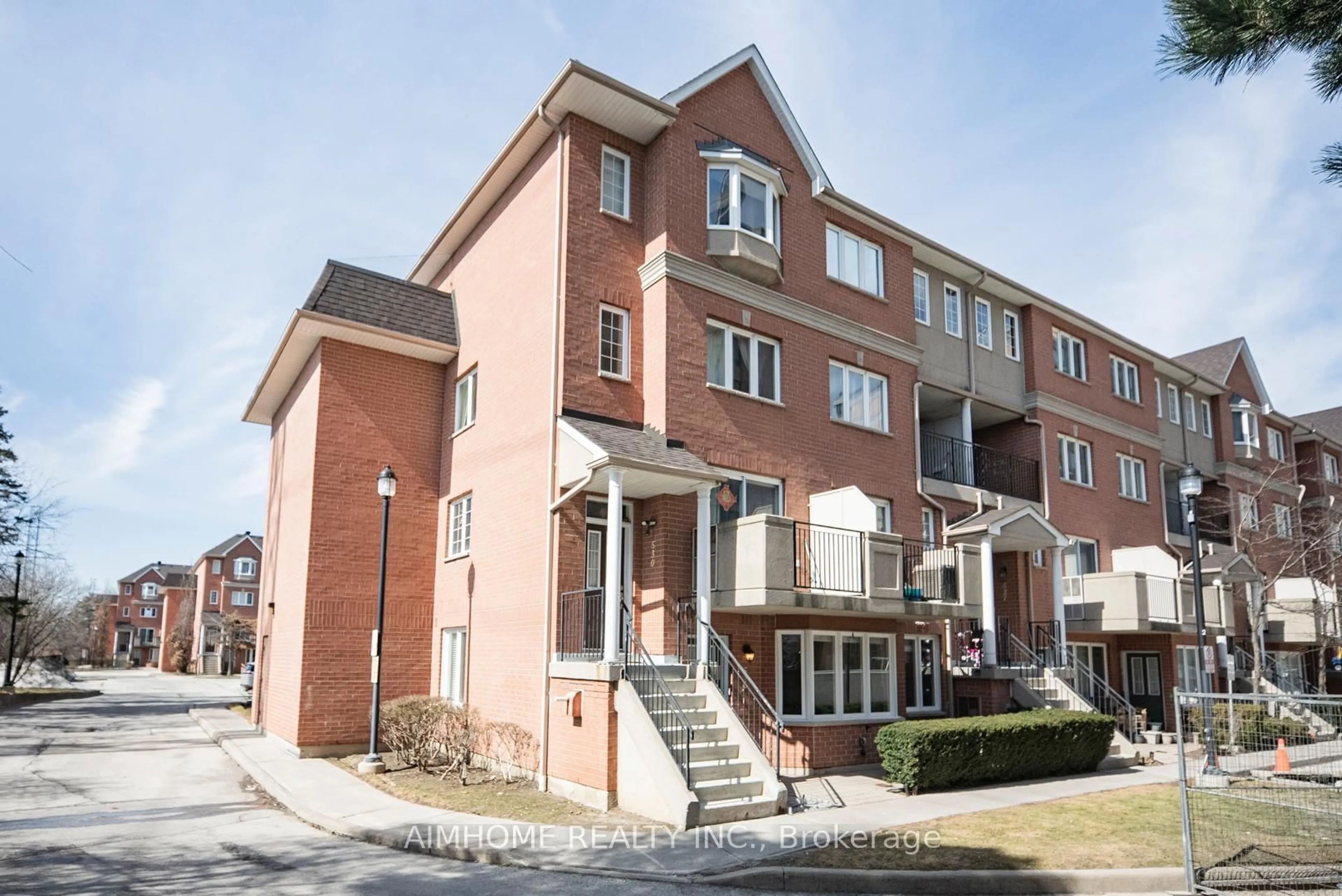 Home with brick exterior material, building for 1881 McNicoll Ave #529, Toronto Ontario M1V 5M2