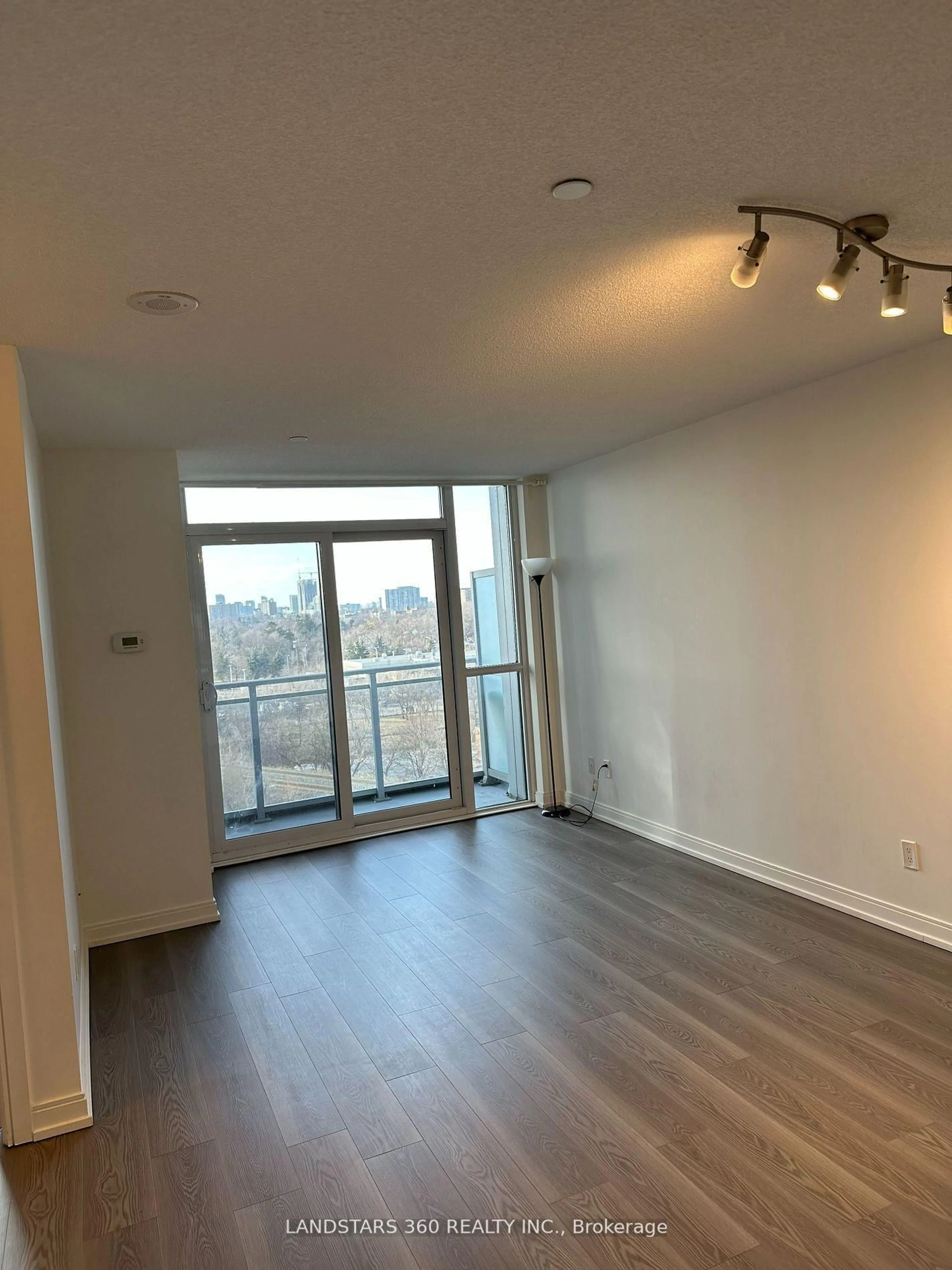 A pic of a room for 255 Village Green Sq #806, Toronto Ontario M1S 0L3