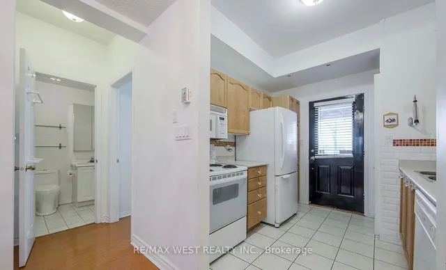 Additional property image - 901 Kennedy Rd Unit 26