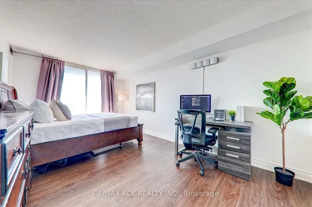 Additional property image - 330 Mccowan Rd Unit 903