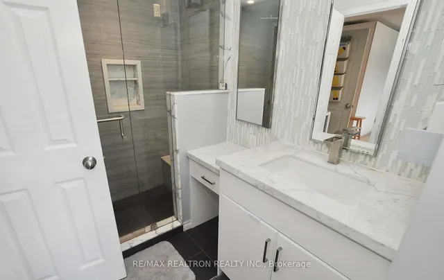 Additional property image - 51 Eastport Dr