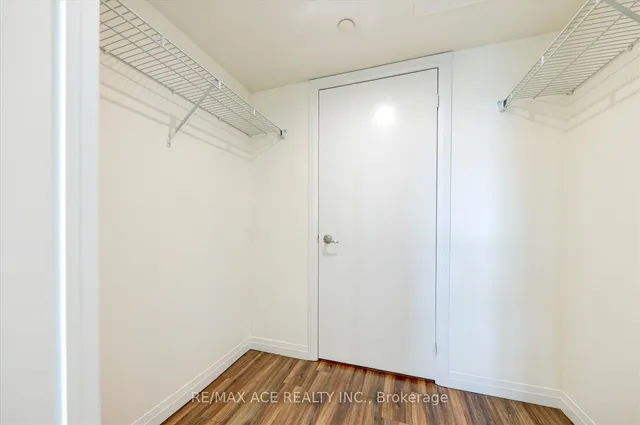 Additional property image - 2150 Lawrence Ave Unit 502