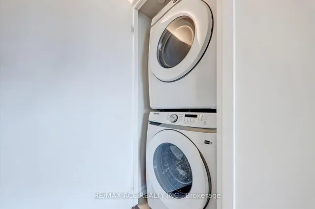 Additional property image - 2150 Lawrence Ave Unit 502