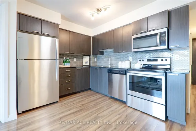Additional property image - 2150 Lawrence Ave Unit 502