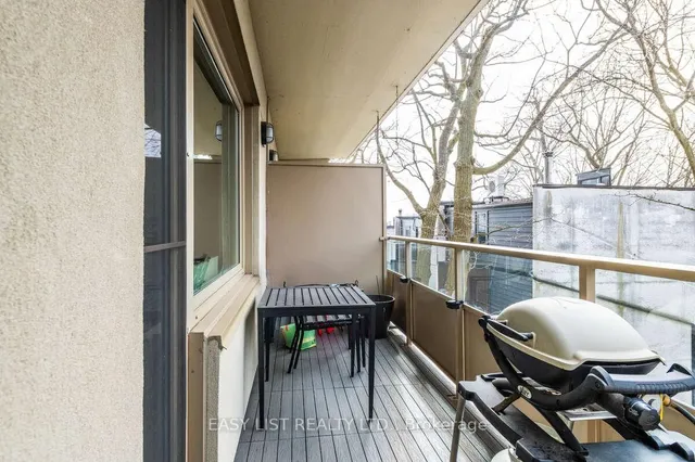 Additional property image - 2368 Queen St Unit 15