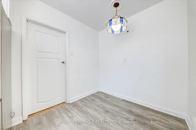 Additional property image - 23 Dunelm St