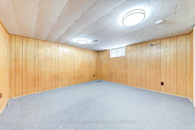 Additional property image - 23 Dunelm St