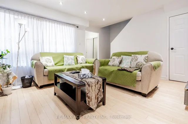 Additional property image - 50 Parsell Sq