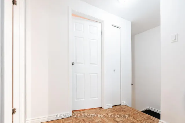 Additional property image - 50 Parsell Sq