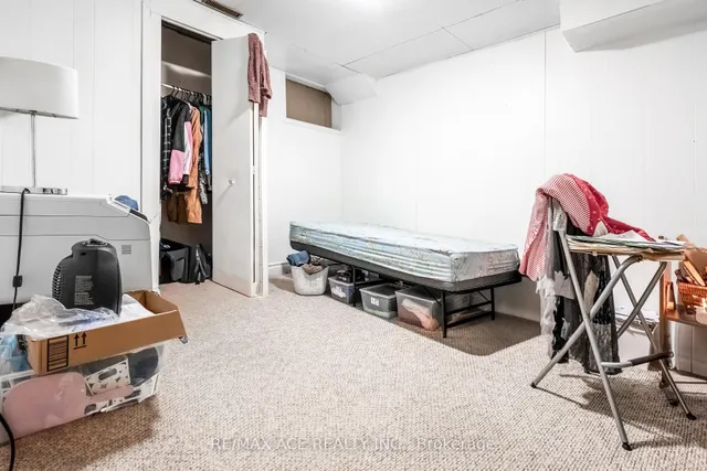 Additional property image - 50 Parsell Sq