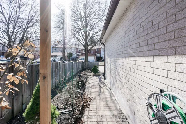Additional property image - 50 Parsell Sq