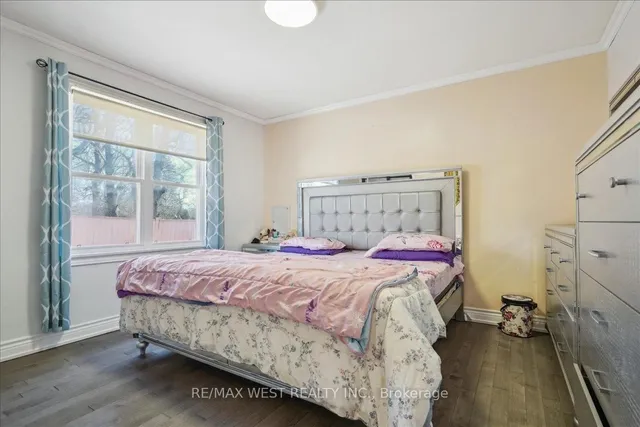 Additional property image - 65 Montvale Dr