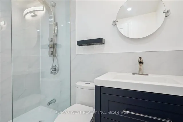 Additional property image - 65 Montvale Dr