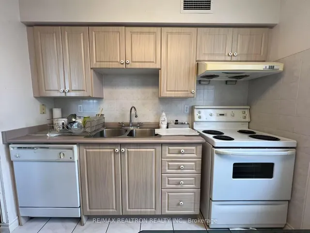 Additional property image - 5039 Finch Ave Unit 510