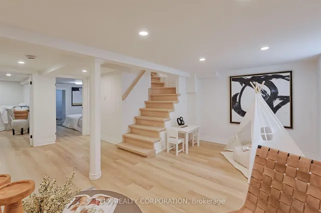 Additional property image - 121 Virginia Ave