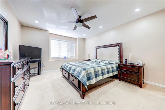 Additional property image - 27 Tillinghast Lane