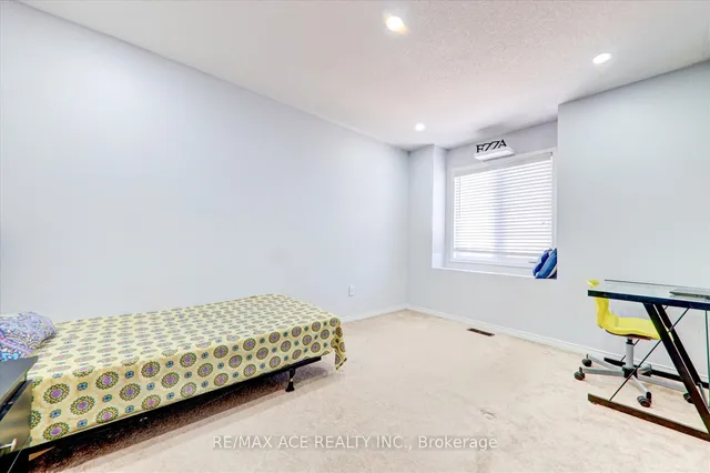 Additional property image - 27 Tillinghast Lane