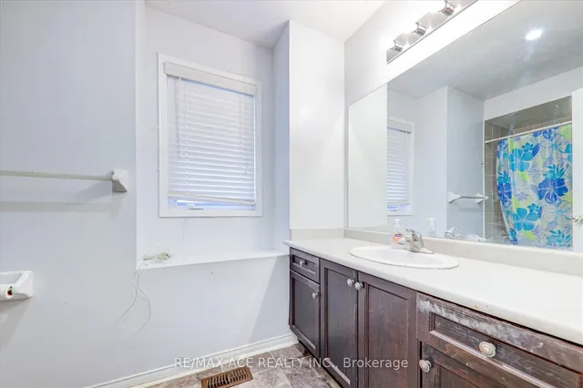 Additional property image - 27 Tillinghast Lane